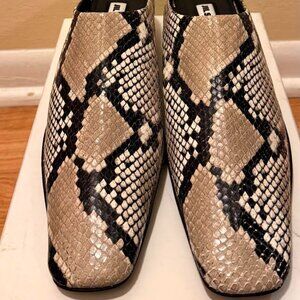 Jil Sander Hazelnut Python Mules - Size 40 - New in Box